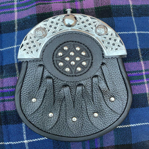 Black Leather Silver Cantle Sporran